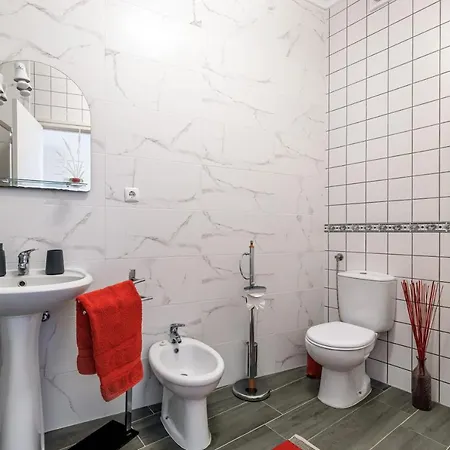 Garden View Apartment Horta (Azores)